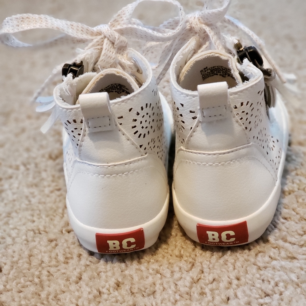 Shoes - Picture 3 of 5